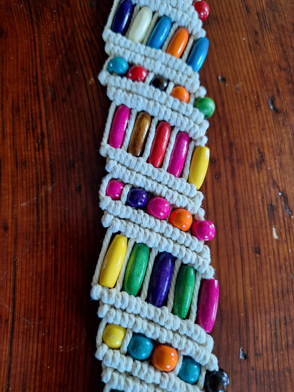 Multicolor Beaded Macramé Women’s Belt